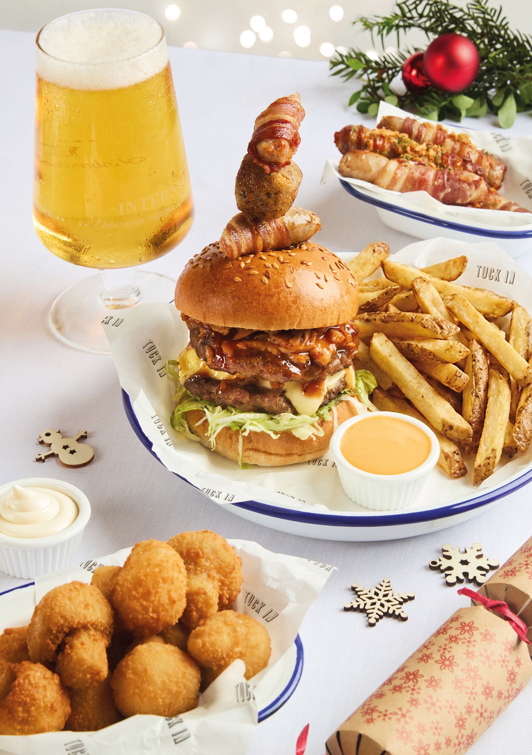 Festive Lunch & Dinner at The Golden Lion in Bromsgrove